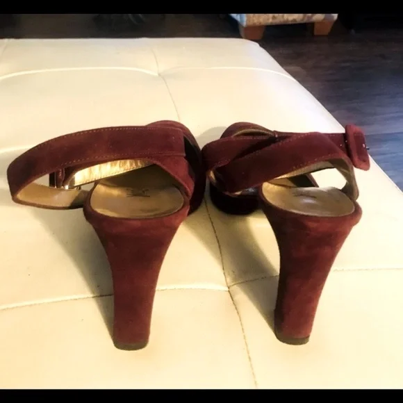 Vintage Yves Saint Laurent YSL Burgundy Suede Heels in Box - Size 7.5 - Picture 6 of 15